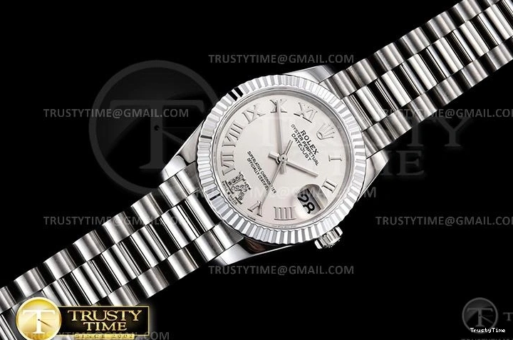 0805 RMDJ0252D – DJ Midsize 31mm DailyWear 824